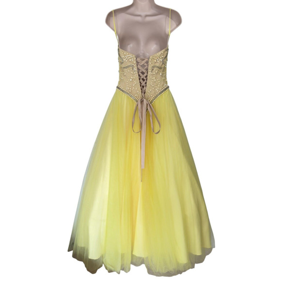 Mac Duggal Yellow Corset Beaded Ball Gown Rhinestones Satin Tulle Sz 0 - Picture 3 of 15